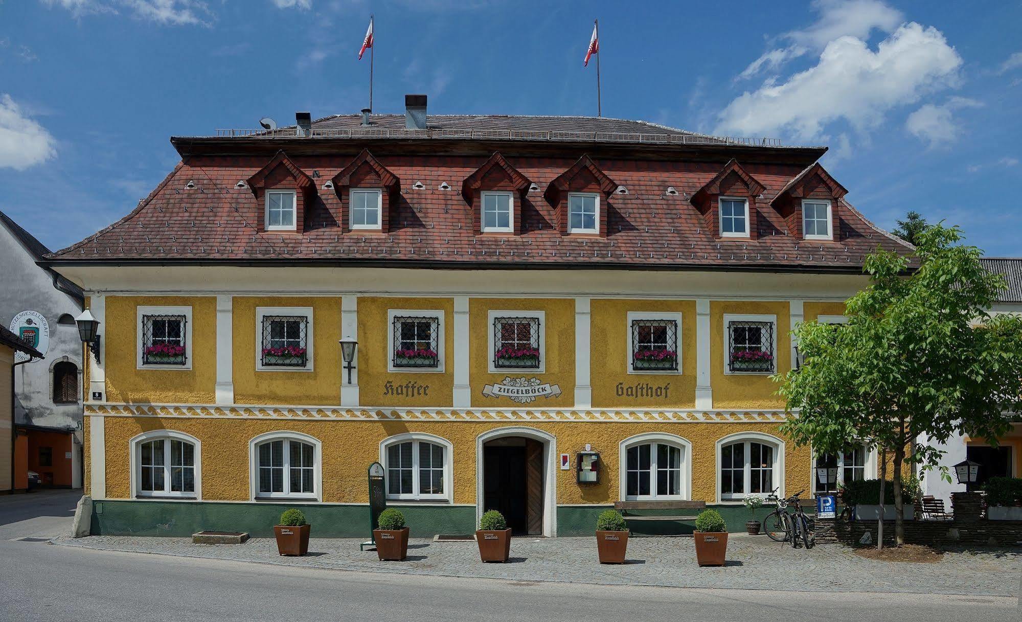 Hoftaverne Ziegelböck Vorchdorf Exterior foto